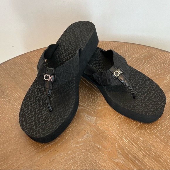 Calvin Klein Meena, Women's Sandal - Picture 10 of 10